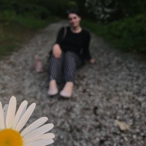 Meet your Posher, Nourma